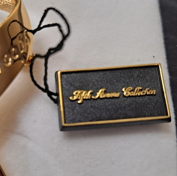 Vintage Butler Fifth Avenue "Support Our Troops" Goldtone Ribbon Pin NEW - Picture 5 of 8